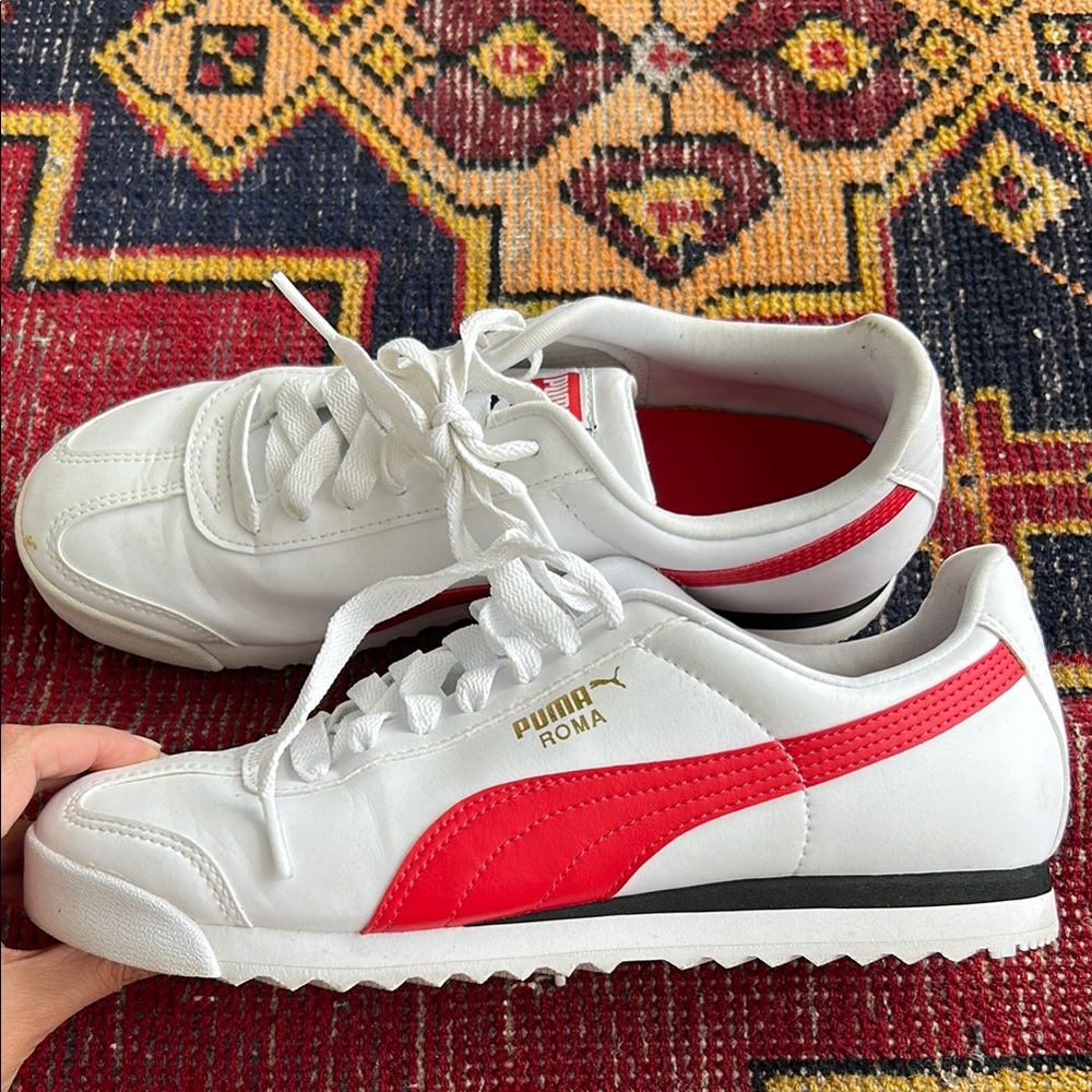 Puma Roma Sneakers – White & Red Leather, Size 7.5 Women / 6 Men